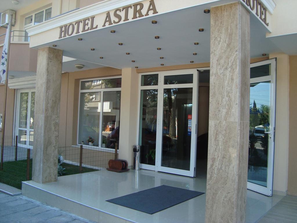 Hotel Astra Ravda Exteriér fotografie