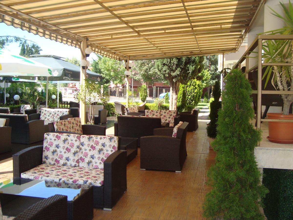Hotel Astra Ravda Exteriér fotografie